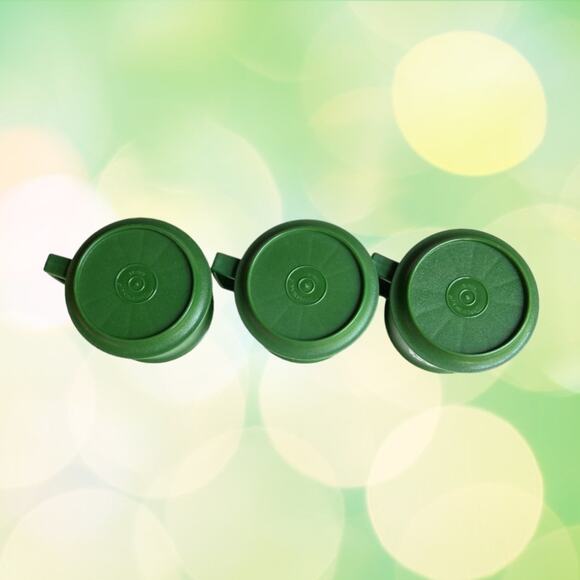 Vintage Tupperware Green Dove Mug Coaster Plates Set Holiday RARE 11pc Set - Picture 3 of 10